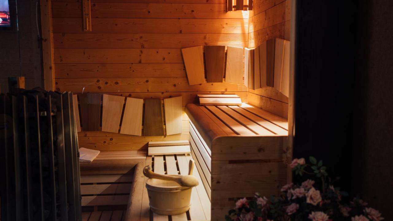 Wellness Relax - Luxusni Hotel ปราก ภายนอก รูปภาพ