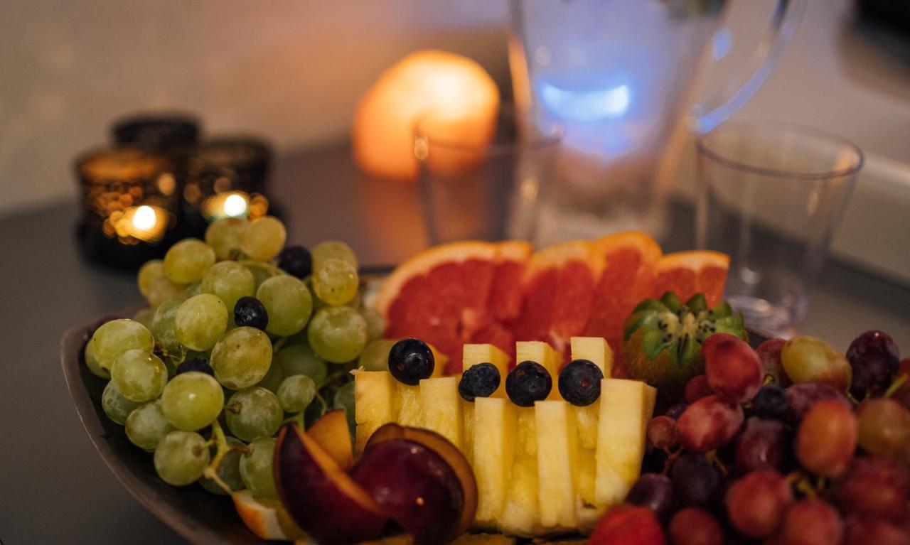 Wellness Relax - Luxusni Hotel ปราก ภายนอก รูปภาพ
